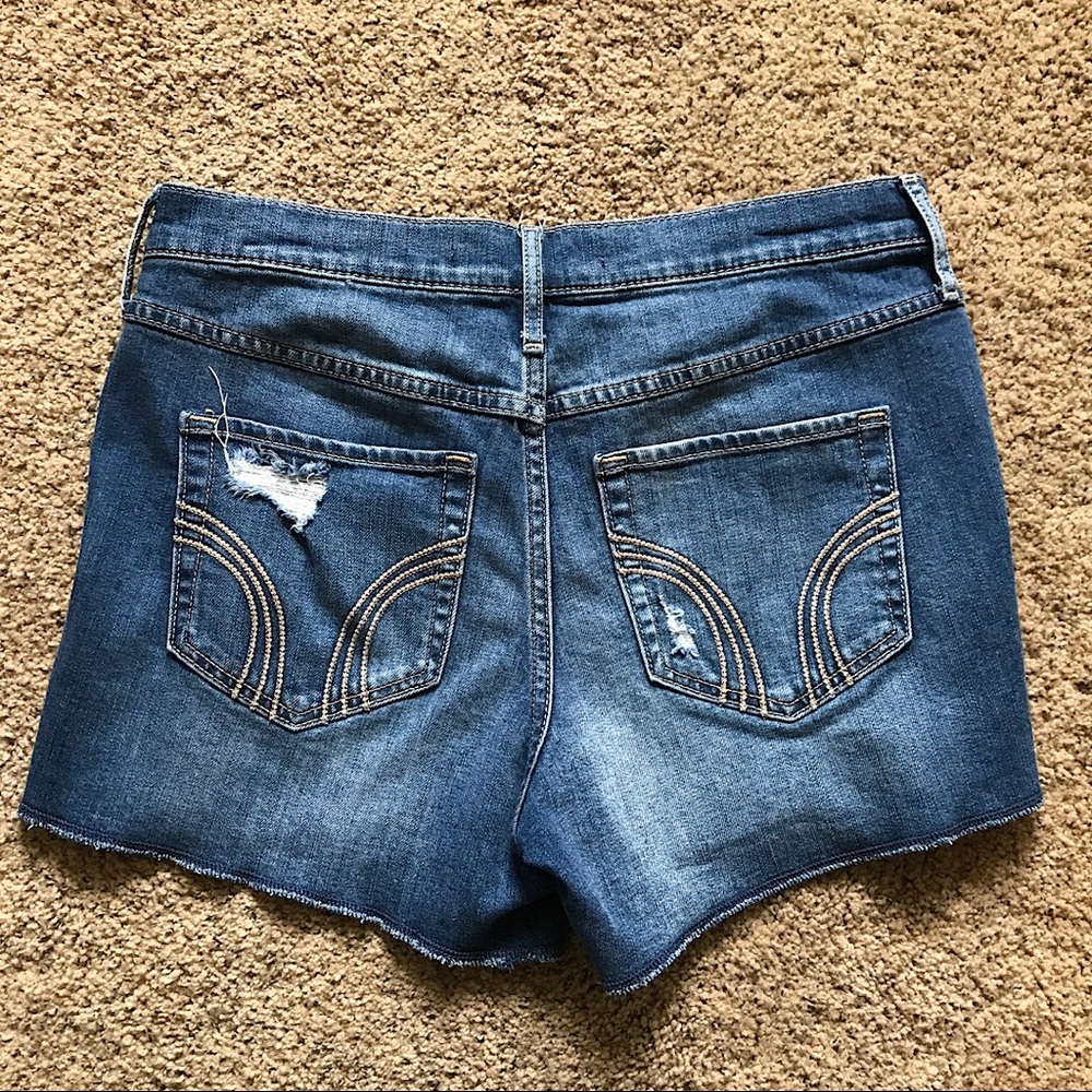 EUC Hollister High Rise Cutoff Shorts Size 11